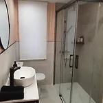 Casa Del Humedo Апартаменты Леон